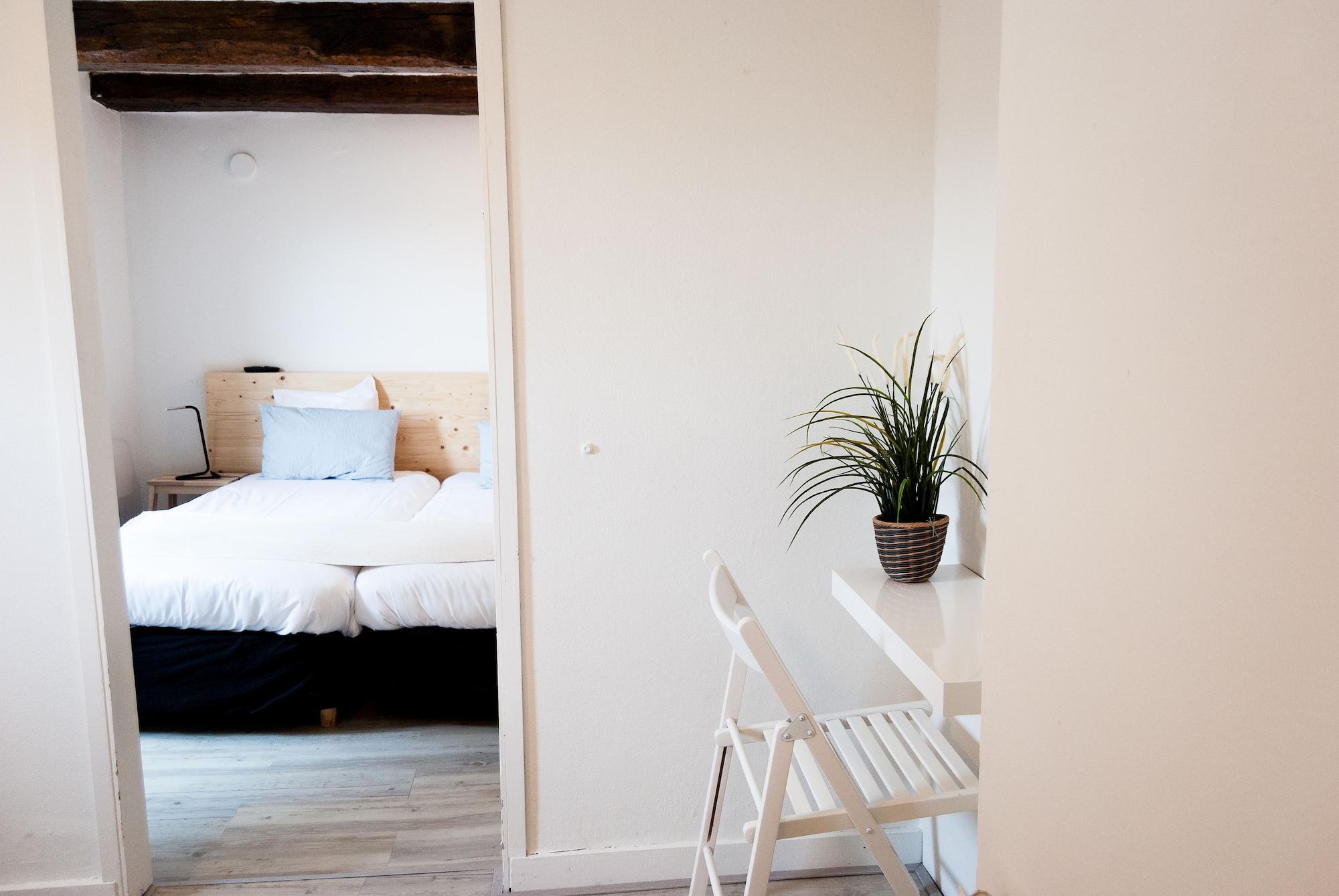 Hotel Beez Маастрихт Екстериор снимка