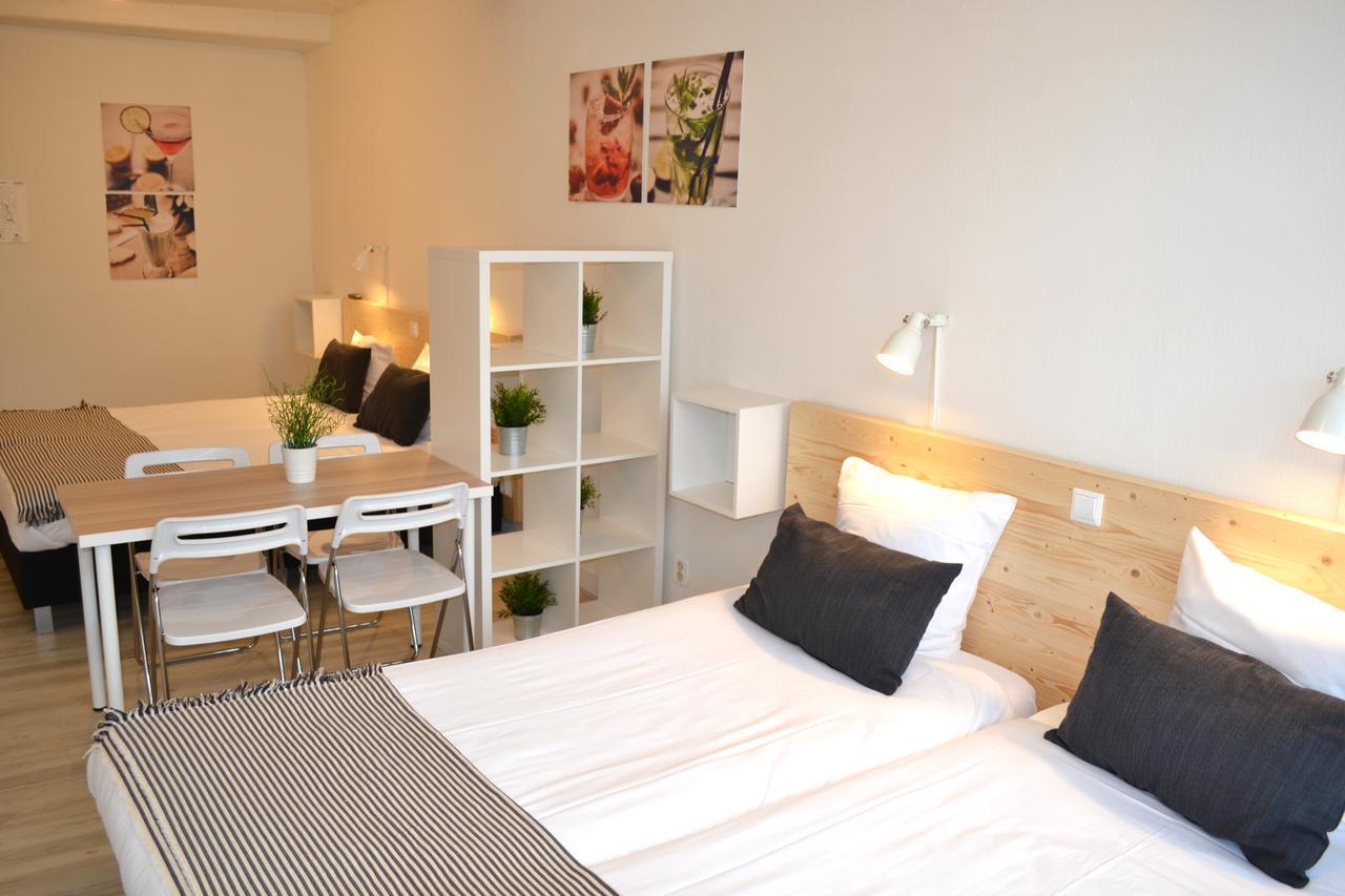 Hotel Beez Маастрихт Екстериор снимка