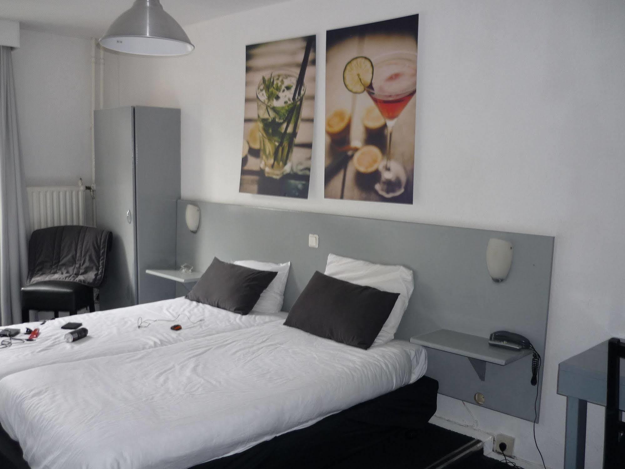 Hotel Beez Маастрихт Екстериор снимка