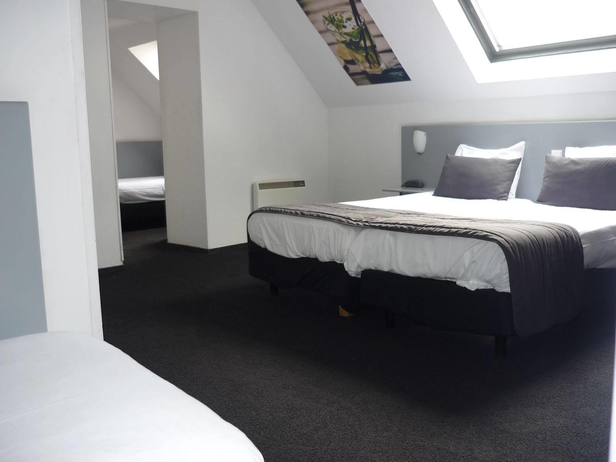 Hotel Beez Маастрихт Екстериор снимка